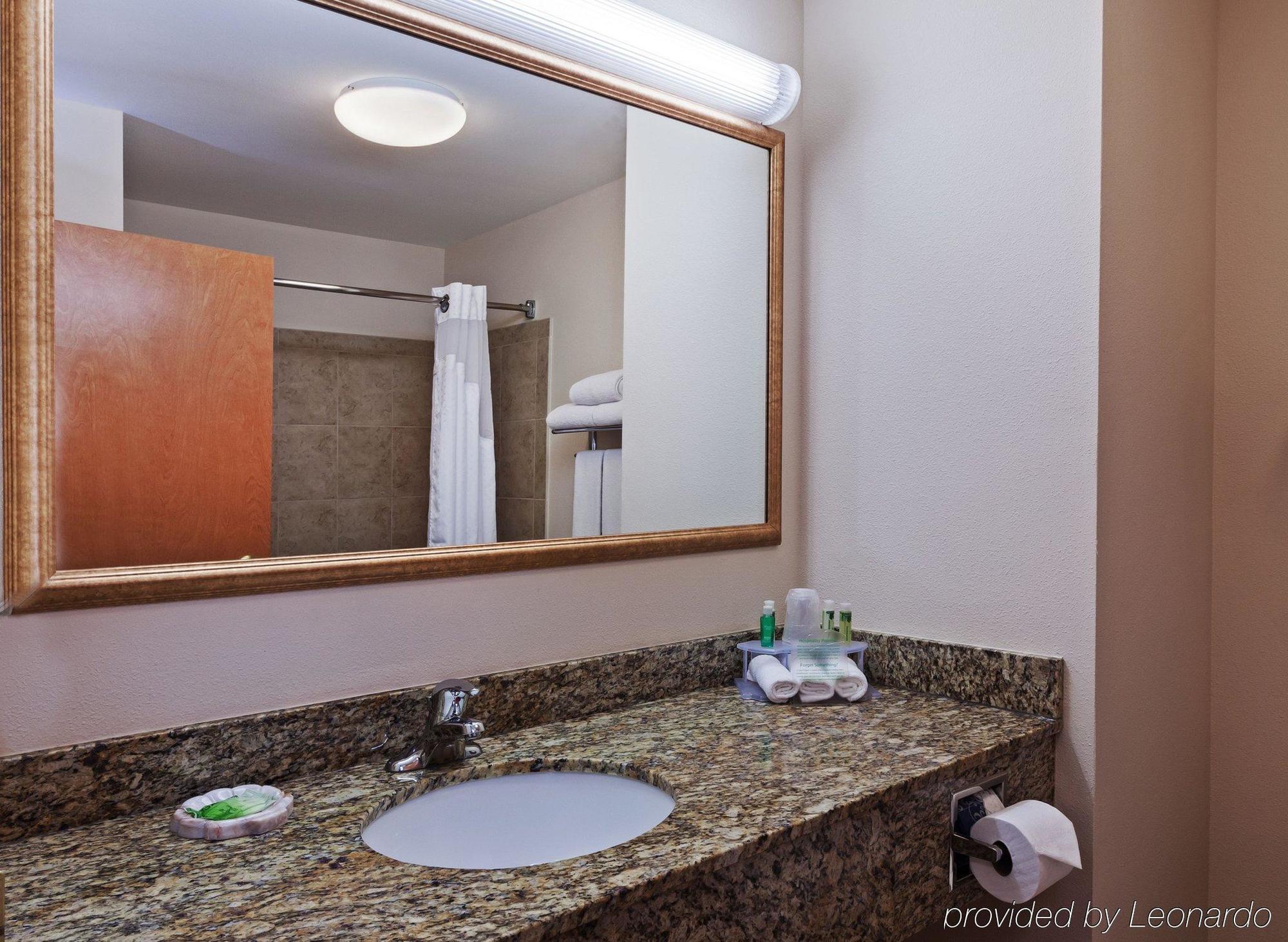Holiday Inn Express & Suites Selma By Ihg Εξωτερικό φωτογραφία