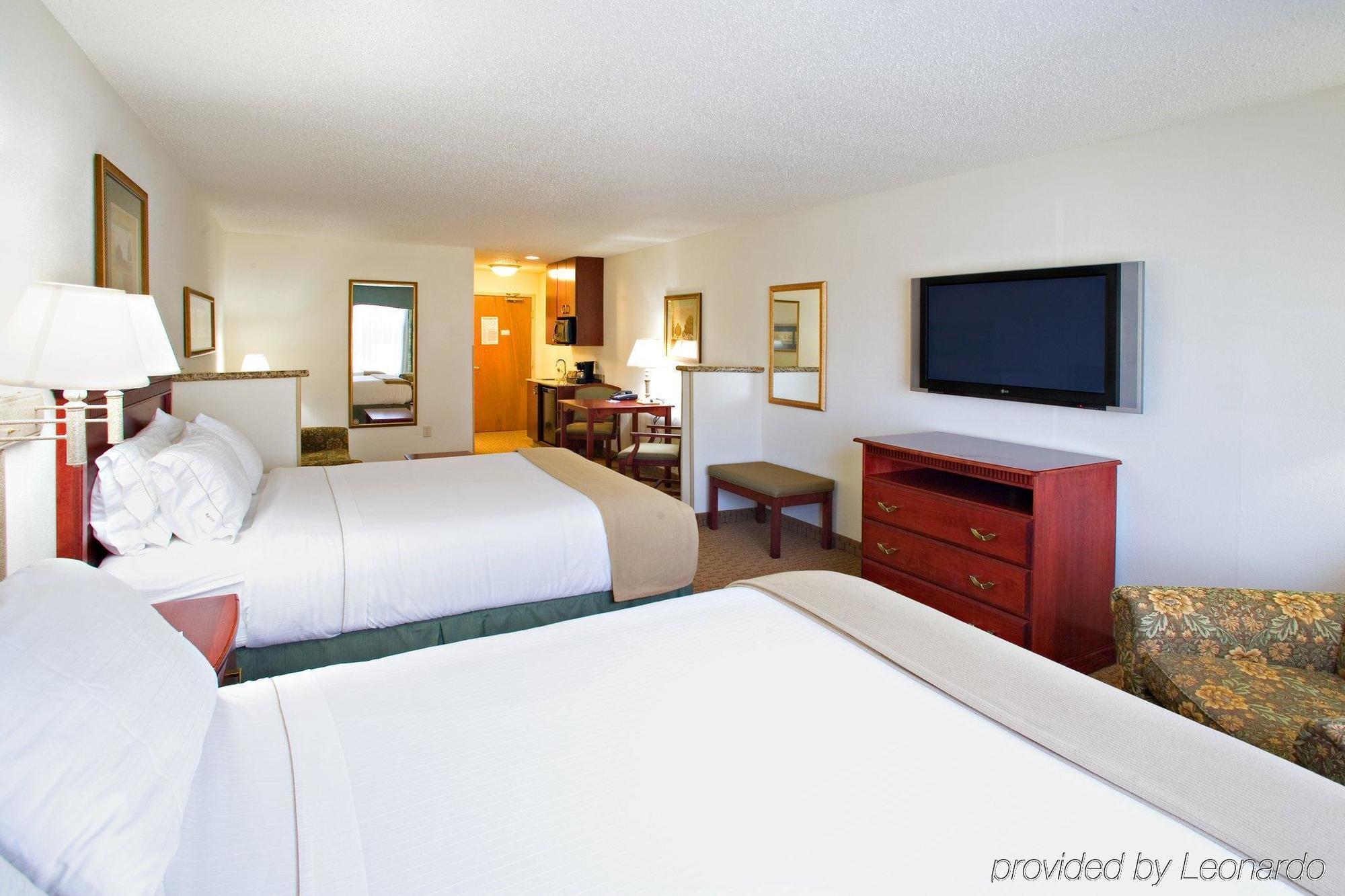 Holiday Inn Express & Suites Selma By Ihg Εξωτερικό φωτογραφία