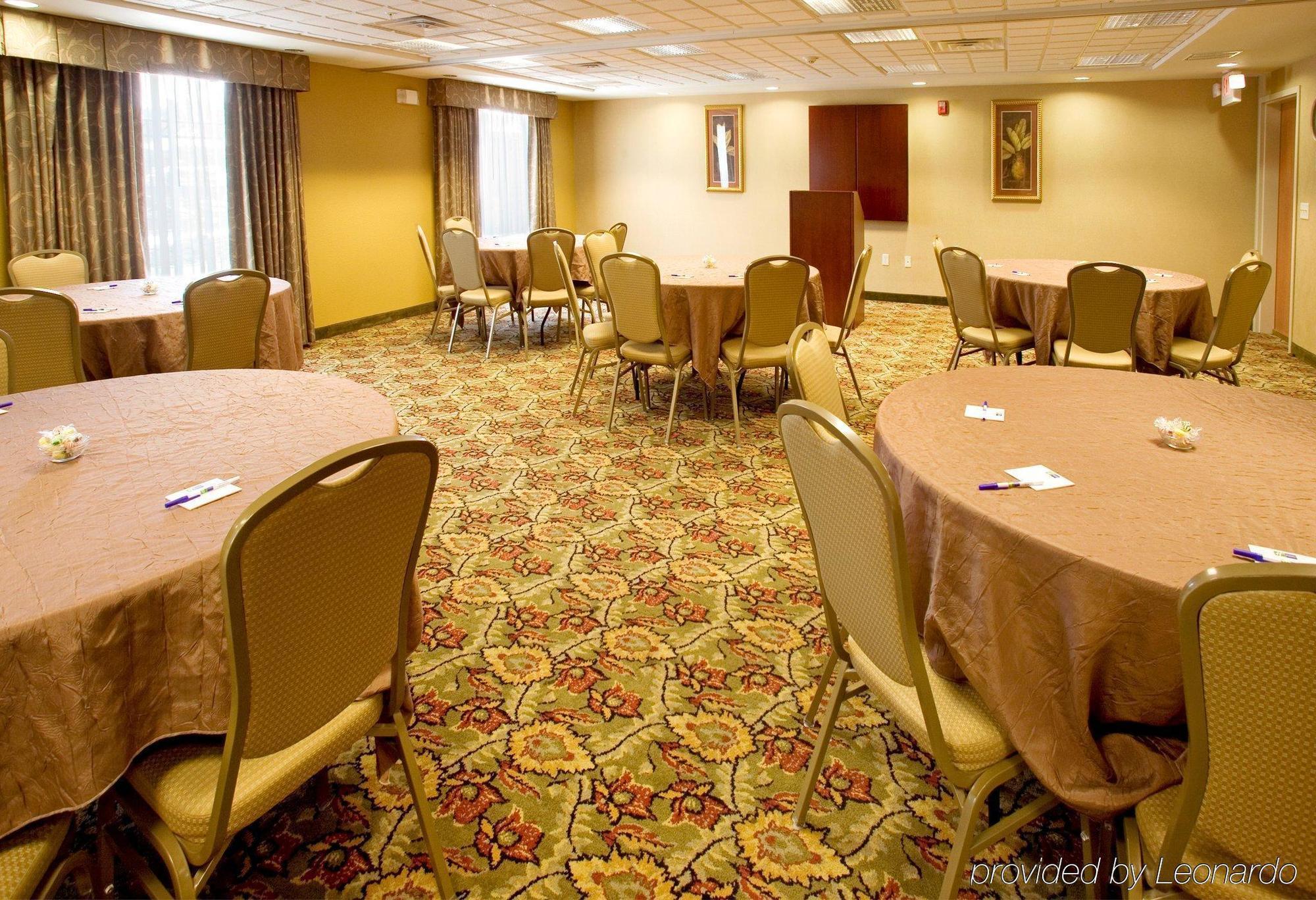 Holiday Inn Express & Suites Selma By Ihg Εξωτερικό φωτογραφία