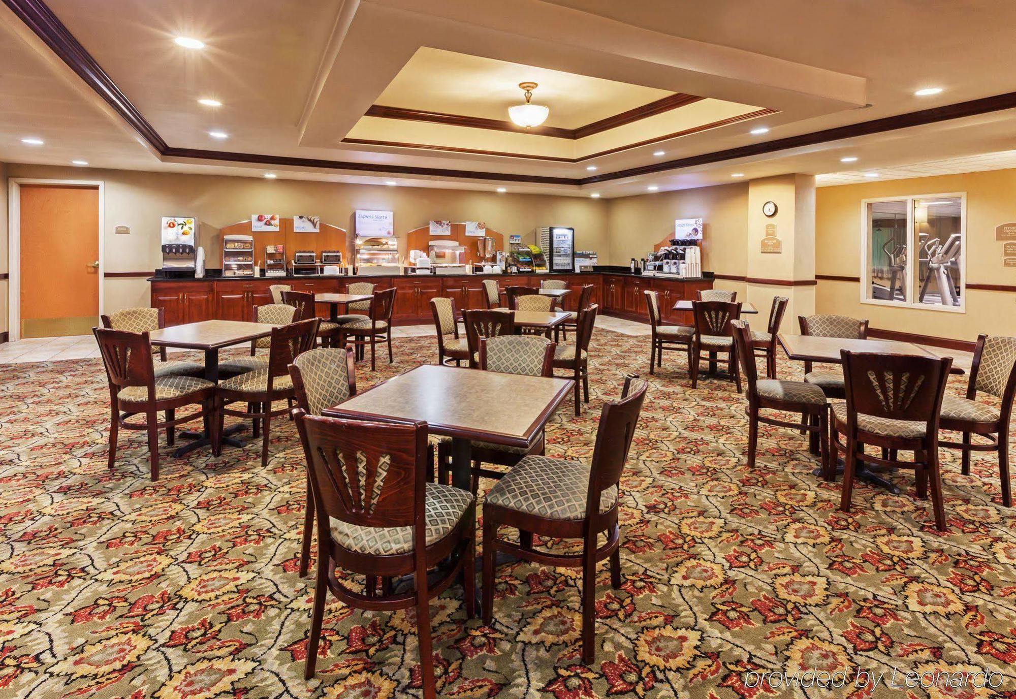 Holiday Inn Express & Suites Selma By Ihg Εξωτερικό φωτογραφία
